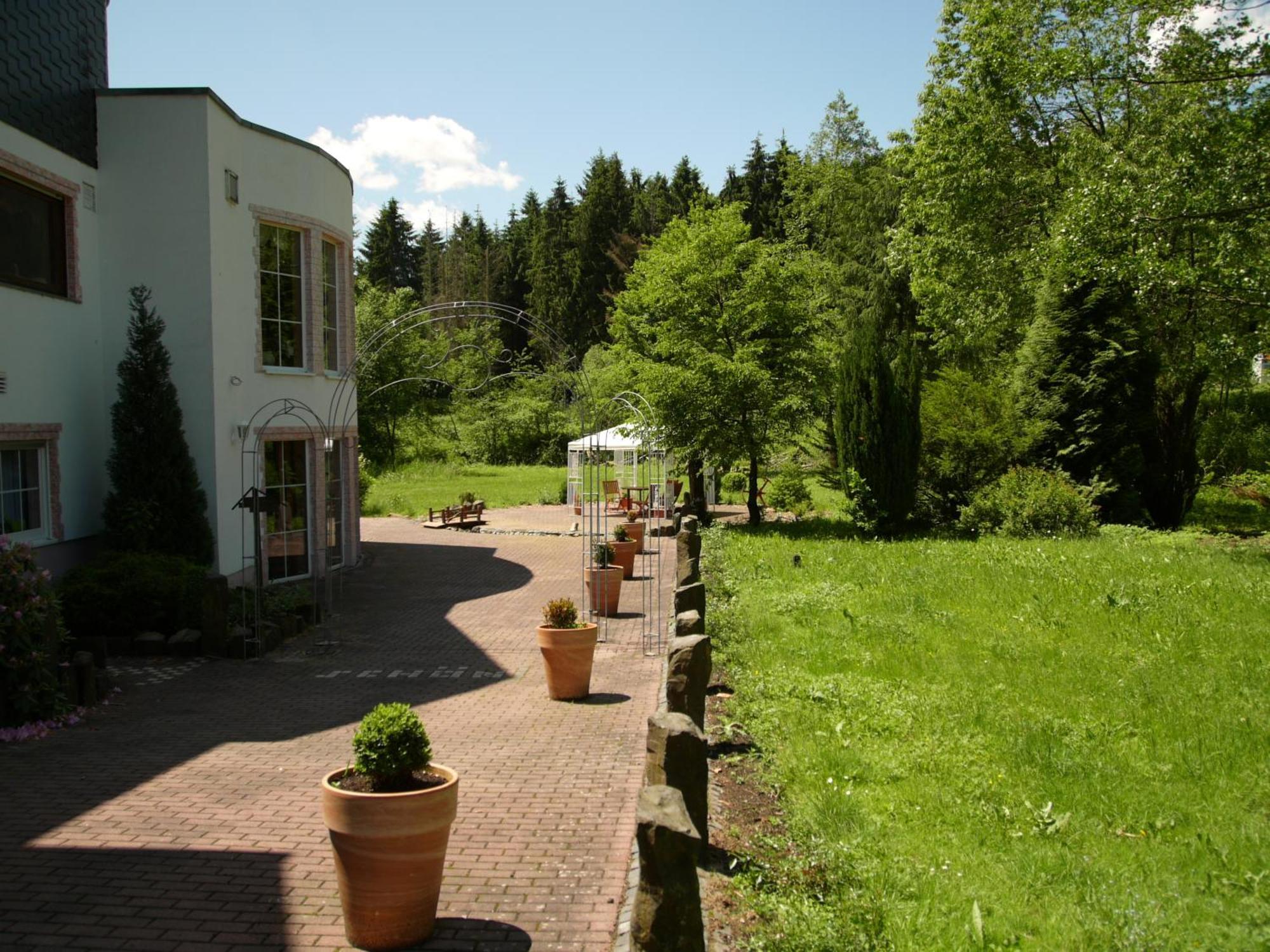 Studentenmuehle Hotel - Restaurant Nomborn Экстерьер фото