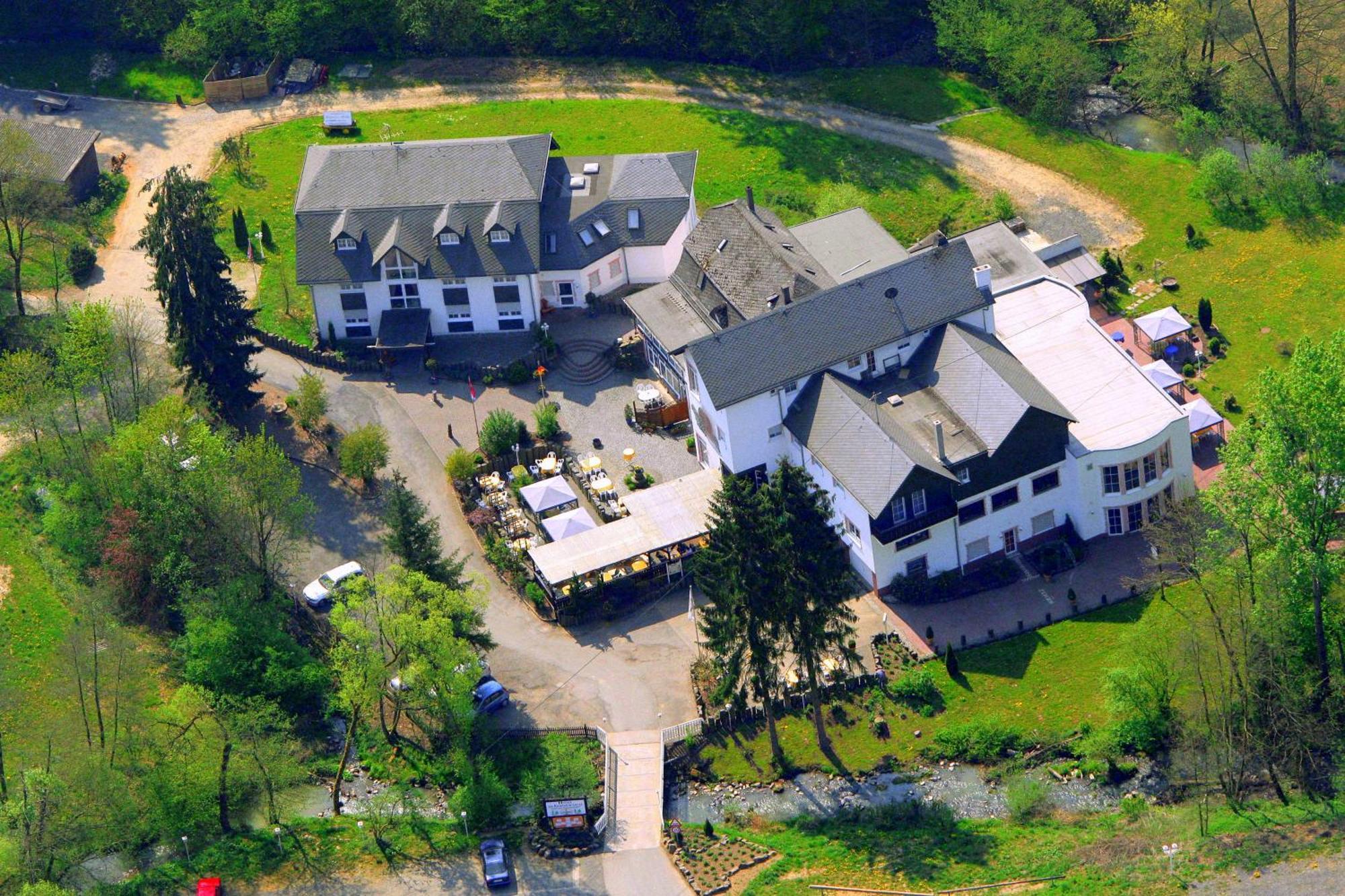 Studentenmuehle Hotel - Restaurant Nomborn Экстерьер фото